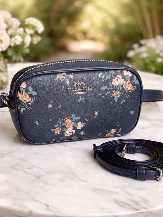 Coach Belt Bag Convertible Crossbody Bag With Rose Bouquet Print EUC - Picture 7 of 7